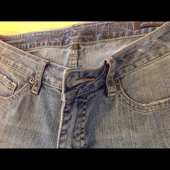 Jeans - Picture 7 of 8